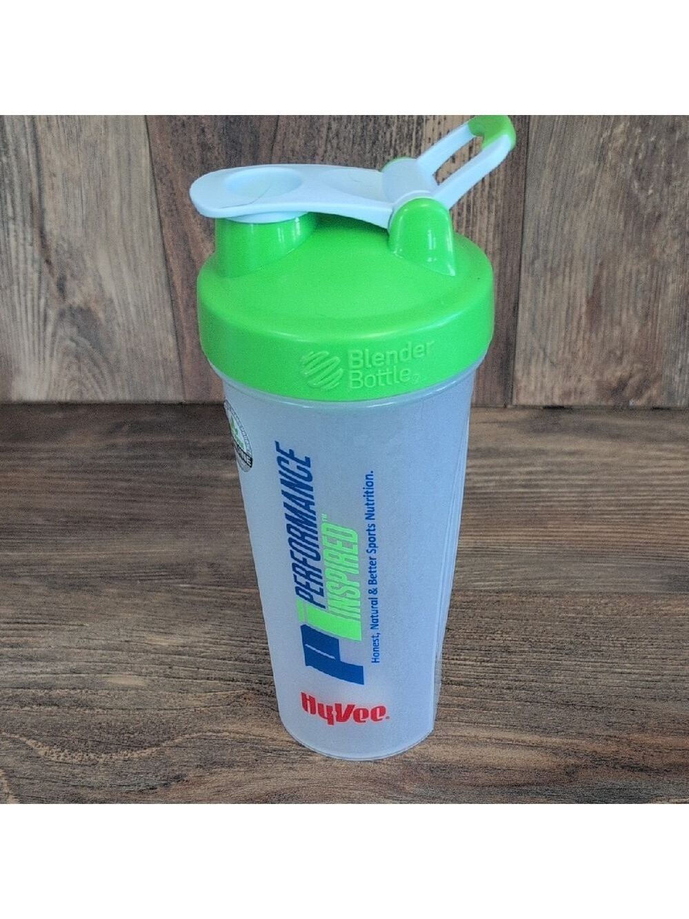 Blender Bottle Classic with Loop 28 oz Plastic Shaker                       AA12